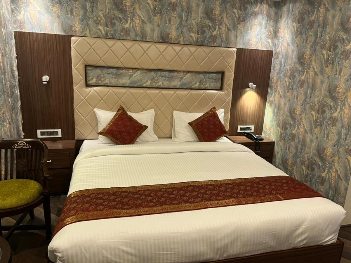 The Triumph Hotel Varanasi Eksteriør bilde