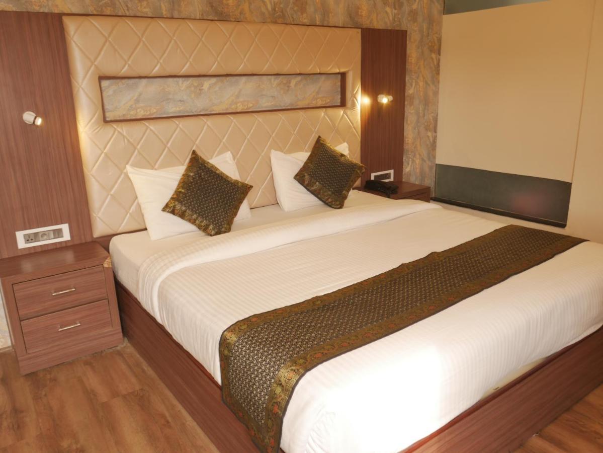 The Triumph Hotel Varanasi Eksteriør bilde