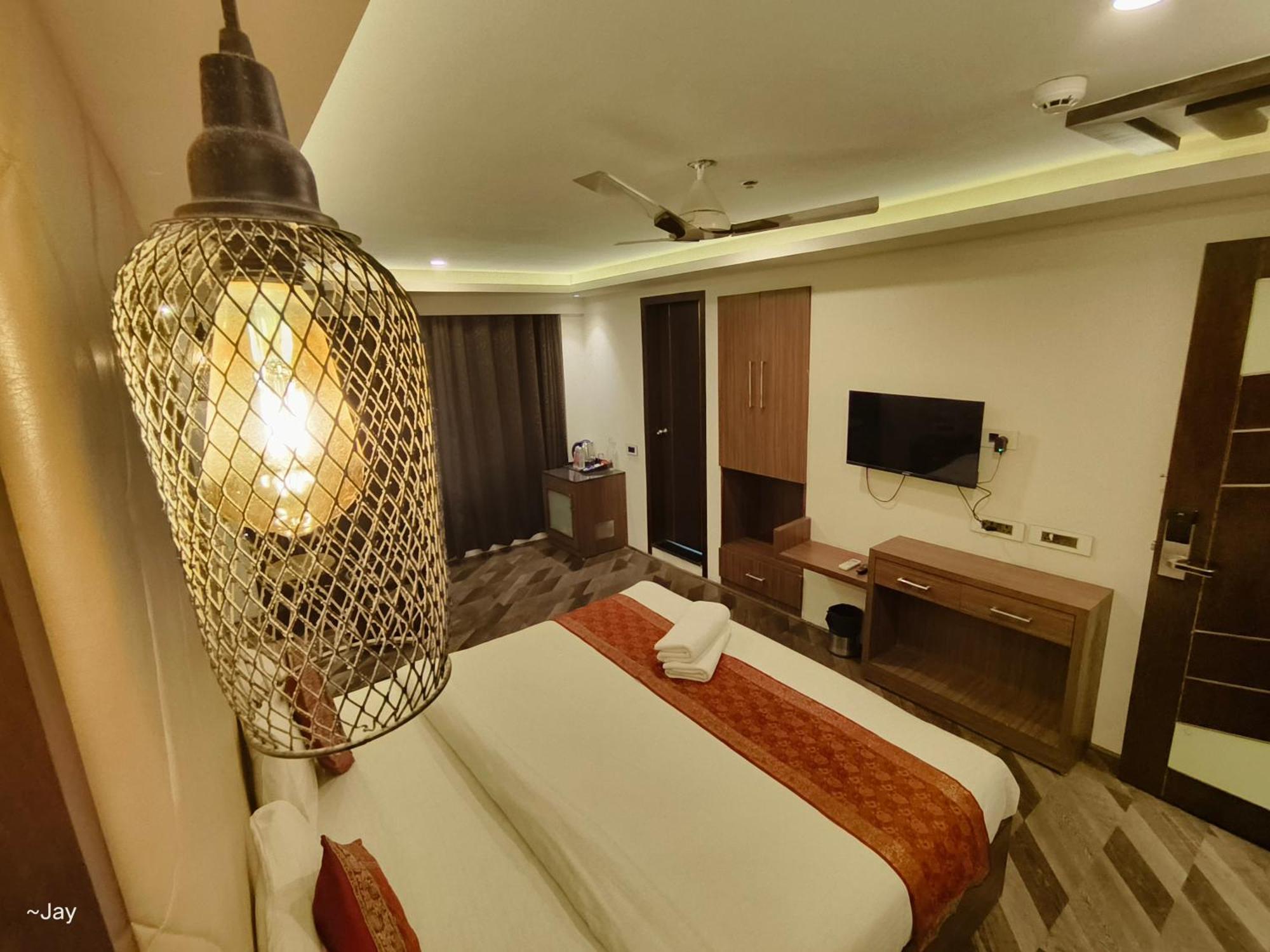 The Triumph Hotel Varanasi Eksteriør bilde